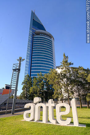 Telecommunications Tower and the adjacent plaza - Antel - Department of Montevideo - URUGUAY. Photo #70772
