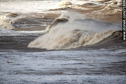 Surf with foam in turbid sea - Department of Maldonado - URUGUAY. Photo #71196