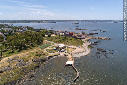 Aerial view of the Cerro del Cerro fishermen's club. - Department of Montevideo - URUGUAY. Photo #71995
