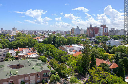Vista de arriba del barrio Buceo - Departamento de Montevideo - URUGUAY. Foto No. 72055