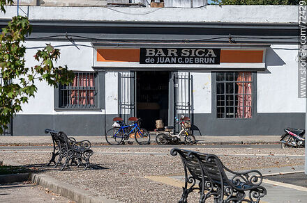 Bar Sica de Juan C. Brun - Departamento de Florida - URUGUAY. Foto No. 72429