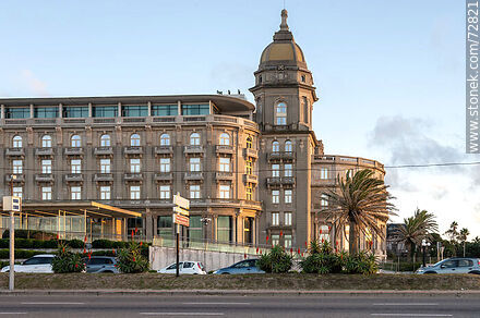 Hotel Carrasco at dawn - Department of Montevideo - URUGUAY. Photo #72821