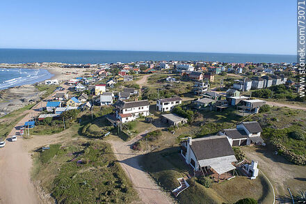 Vista aérea de Punta del Diablo - Departamento de Rocha - URUGUAY. Foto No. 73071