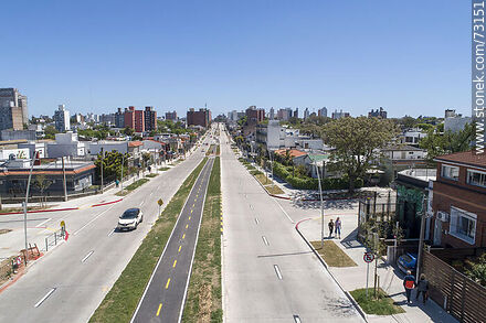 Aerial view of the widening of Luis Alberto de Herrera Ave. between Ramón Anador st. and Italia Ave. - Department of Montevideo - URUGUAY. Photo #73151