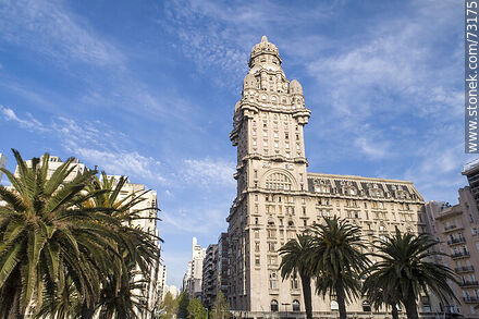 Palacio Salvo - Departamento de Montevideo - URUGUAY. Foto No. 73175