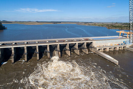 Aerial view of the Baygorria dam on the Negro river - Durazno - URUGUAY. Photo #73205