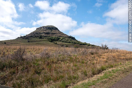 Cerro Miriñaque hill - Department of Rivera - URUGUAY. Photo #73665