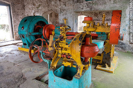 Part of the hydraulic power transmission and generation machinery. - Department of Rivera - URUGUAY. Photo #73863