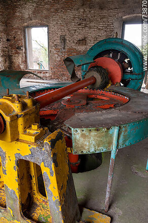 Part of the hydraulic power transmission and generation machinery. - Department of Rivera - URUGUAY. Photo #73870