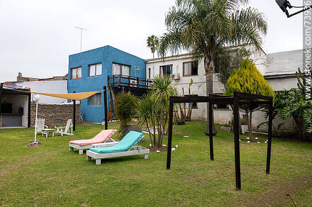 Instalaciones del hotel Artigas. Jardín del hotel - Departamento de Rivera - URUGUAY. Foto No. 73936