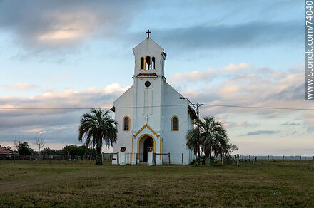 Church - Department of Paysandú - URUGUAY. Photo #74040
