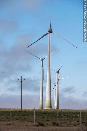 Peralta wind farm windmills - Tacuarembo - URUGUAY. Photo #74120