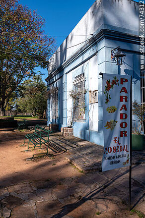 Parador el Rosedal en el parque Zorrilla - Departamento de Cerro Largo - URUGUAY. Foto No. 74312