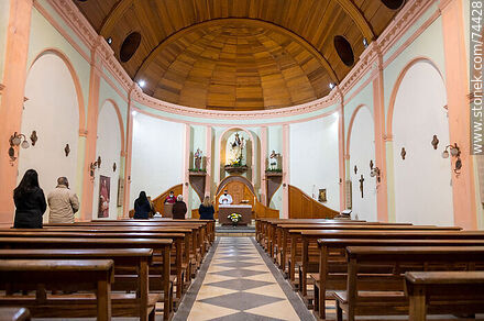Parroquia Nuestra Señora del Carmen. Misa - Departamento de Cerro Largo - URUGUAY. Foto No. 74428