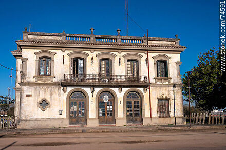 Antigua estación de trenes de Río Branco - Departamento de Cerro Largo - URUGUAY. Foto No. 74591