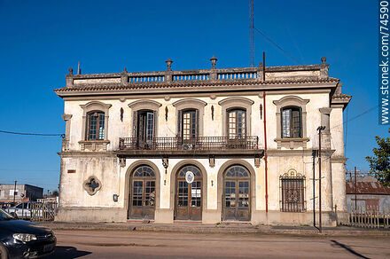 Antigua estación de trenes de Río Branco - Departamento de Cerro Largo - URUGUAY. Foto No. 74590