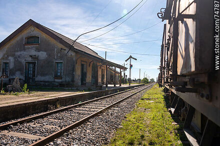Estación de ferrocarril de Vergara - Departamento de Treinta y Tres - URUGUAY. Foto No. 74787