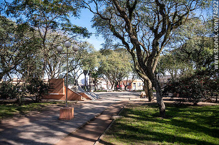 Plaza - Departamento de Treinta y Tres - URUGUAY. Foto No. 74822