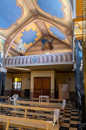 Inside St. Rose of Lima Parish - Department of Canelones - URUGUAY. Photo #75102