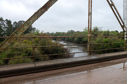 Puente en Ruta 6 sobre el río Yí - Departamento de Durazno - URUGUAY. Foto No. 75463