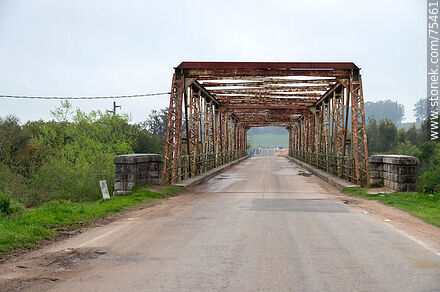 Puente en Ruta 6 sobre el río Yí - Departamento de Durazno - URUGUAY. Foto No. 75461
