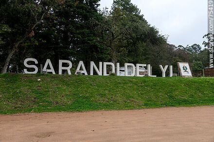 Letrero de Sarandí del Yí - Departamento de Durazno - URUGUAY. Foto No. 75419