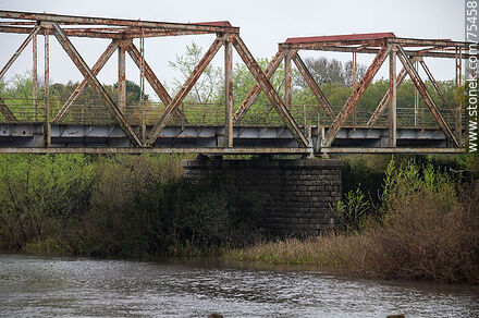 Puente en Ruta 6 sobre el río Yí - Departamento de Durazno - URUGUAY. Foto No. 75458