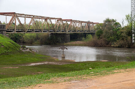 Puente en Ruta 6 sobre el río Yí - Departamento de Durazno - URUGUAY. Foto No. 75456