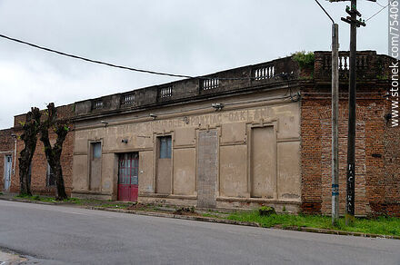 Old construction - Durazno - URUGUAY. Photo #75406