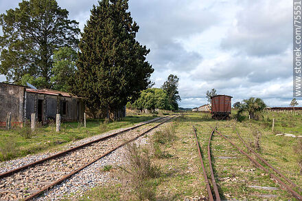Antigua estación de trenes Mansavillagra - Departamento de Florida - URUGUAY. Foto No. 75551
