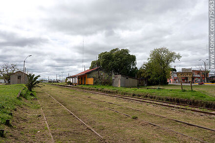 Estación de ferrocarril de Casupá - Departamento de Florida - URUGUAY. Foto No. 75963
