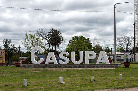 Letrero de Casupá - Departamento de Florida - URUGUAY. Foto No. 75913