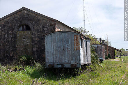 Sarandí Grande Railway Station. Old wooden AFE wagon - Department of Florida - URUGUAY. Photo #76056