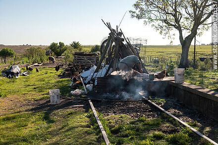 Estación Hernandarias de ferrocarril. Cocina sobre rieles - Departamento de Florida - URUGUAY. Foto No. 76337