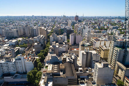Vista aérea del Centro de Montevideo - Departamento de Montevideo - URUGUAY. Foto No. 76493