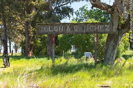 Old train station Colonia Sanchez. Station sign - Department of Florida - URUGUAY. Photo #76530