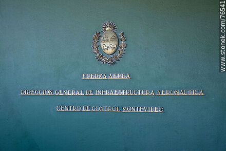 Centro de Control del aeropuerto - Departamento de Canelones - URUGUAY. Foto No. 76541