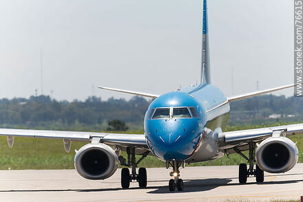 Austral Embraer 190 plane arriving at the terminal - Department of Canelones - URUGUAY. Photo #76615