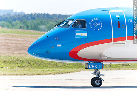 Austral Embraer 190 plane arriving at the terminal - Department of Canelones - URUGUAY. Photo #76622