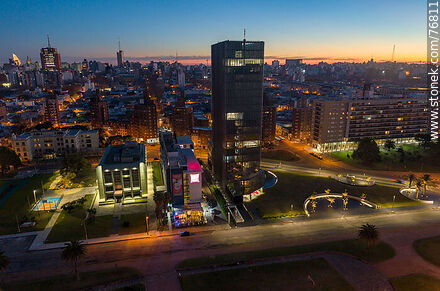 Aerial view from Rambla República Argentina at dawn - Department of Montevideo - URUGUAY. Photo #76811
