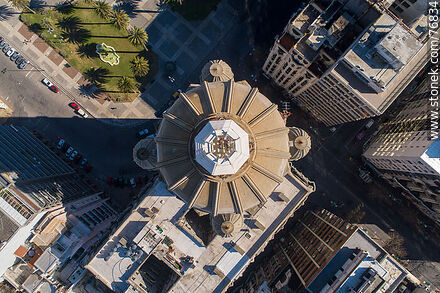 Aerial zenithal view of Palacio Salvo and Independencia Plaza. - Department of Montevideo - URUGUAY. Photo #76834