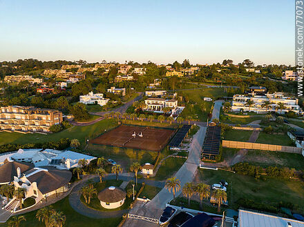 Vista aérea del Club de Balleneros - Punta del Este y balnearios cercanos - URUGUAY. Foto No. 77073