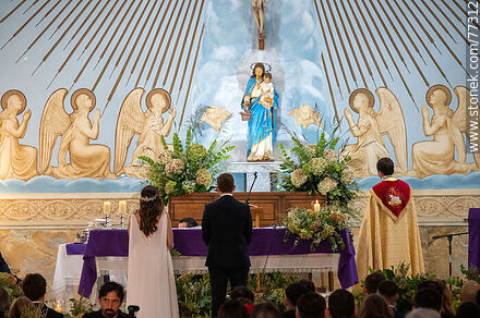 Casamiento en la iglesia La Candelaria - Punta del Este y balnearios cercanos - URUGUAY. Foto No. 77312