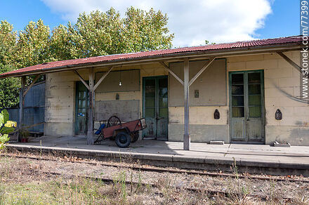 Estación de trenes González - Departamento de San José - URUGUAY. Foto No. 77399