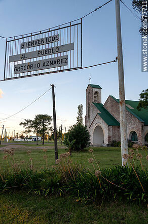 Bienvenida al pueblo - Departamento de Maldonado - URUGUAY. Foto No. 77711