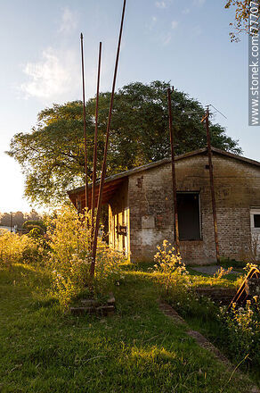 Estación de ferrocarril La Sierra - Departamento de Maldonado - URUGUAY. Foto No. 77707