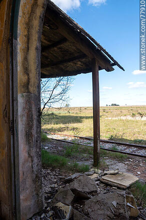 Old Bañado de Oro train station - Department of Treinta y Tres - URUGUAY. Photo #77910