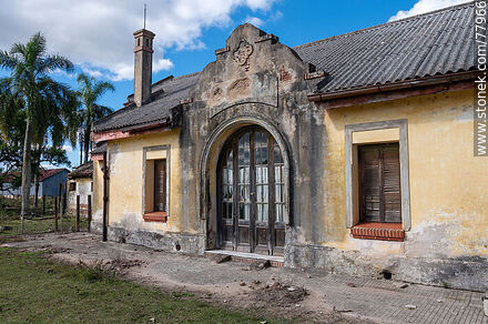 Former Julio M. Sanz Railway Station - Department of Treinta y Tres - URUGUAY. Photo #77966