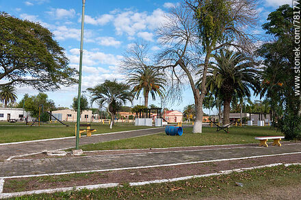 San Luis al Medio. Plaza - Department of Rocha - URUGUAY. Photo #78177