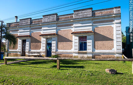 Old house in Valentines - Department of Treinta y Tres - URUGUAY. Photo #78226